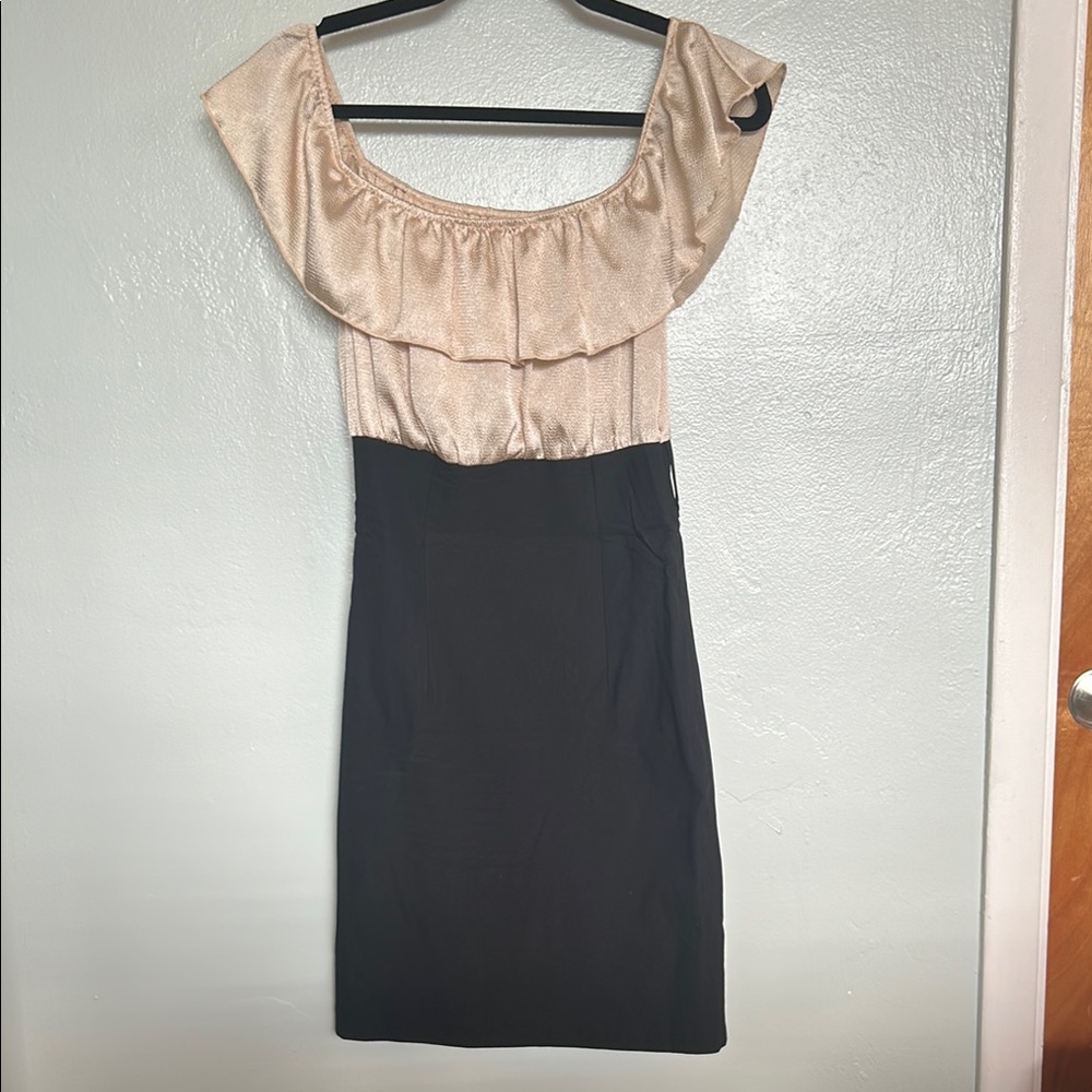 a'gaci Champagne and Black Sheath Mini Dress Cap Puff Sleeve (gently used)